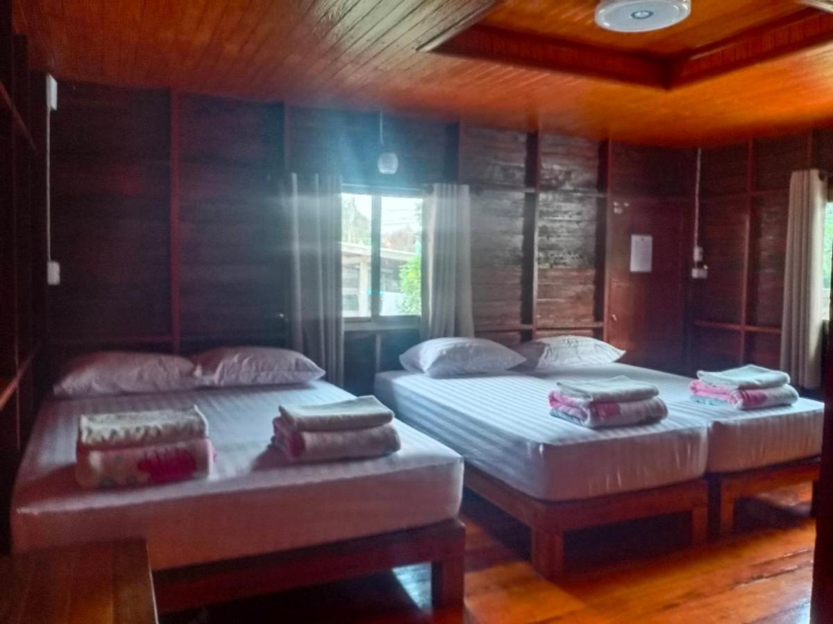 Baan Rabiangdao Uthaithani Uthai Thani Exterior photo